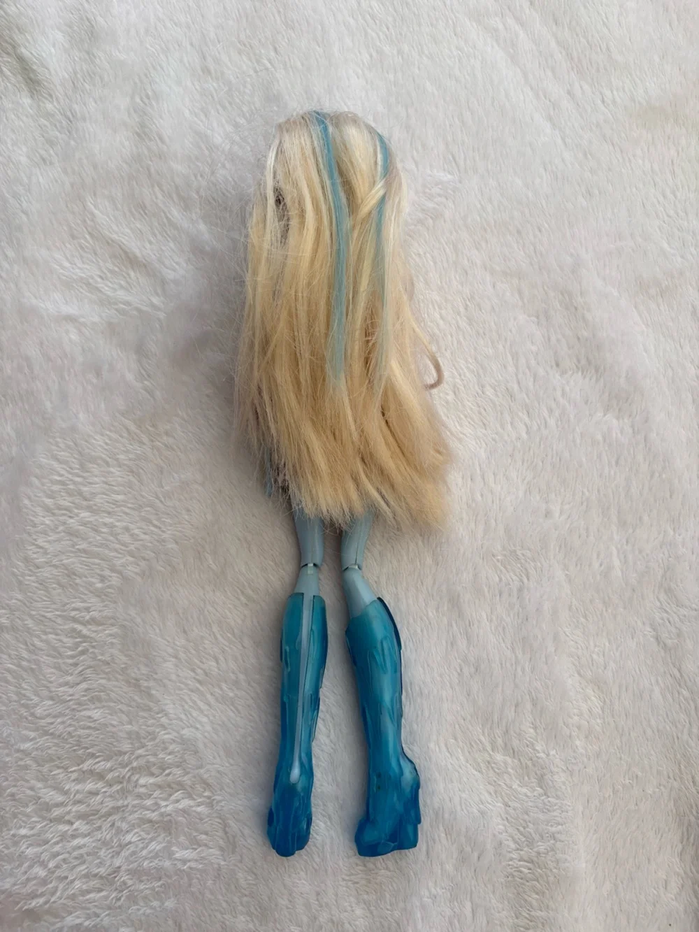2013 monster high Abbey Bominable fashion Blue Skinned doll music festival